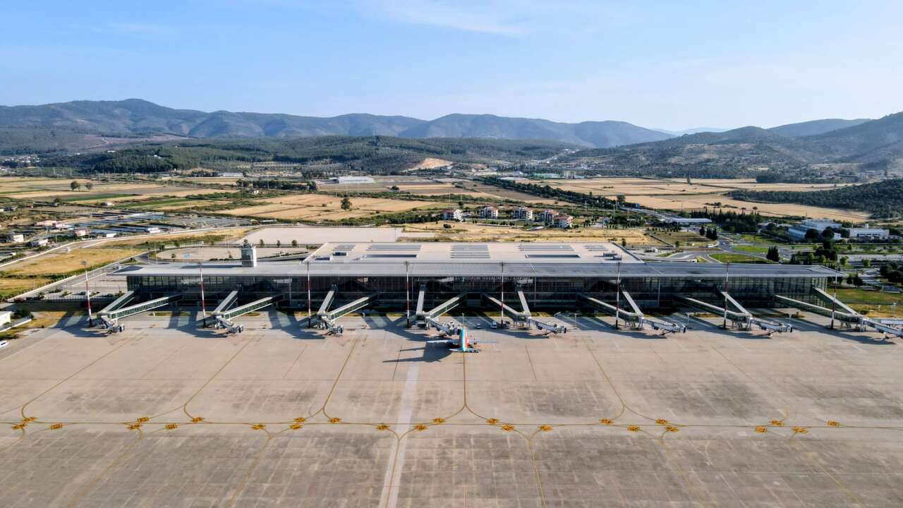 whatsapp-image-2025-11-24-at-09-42-48-1