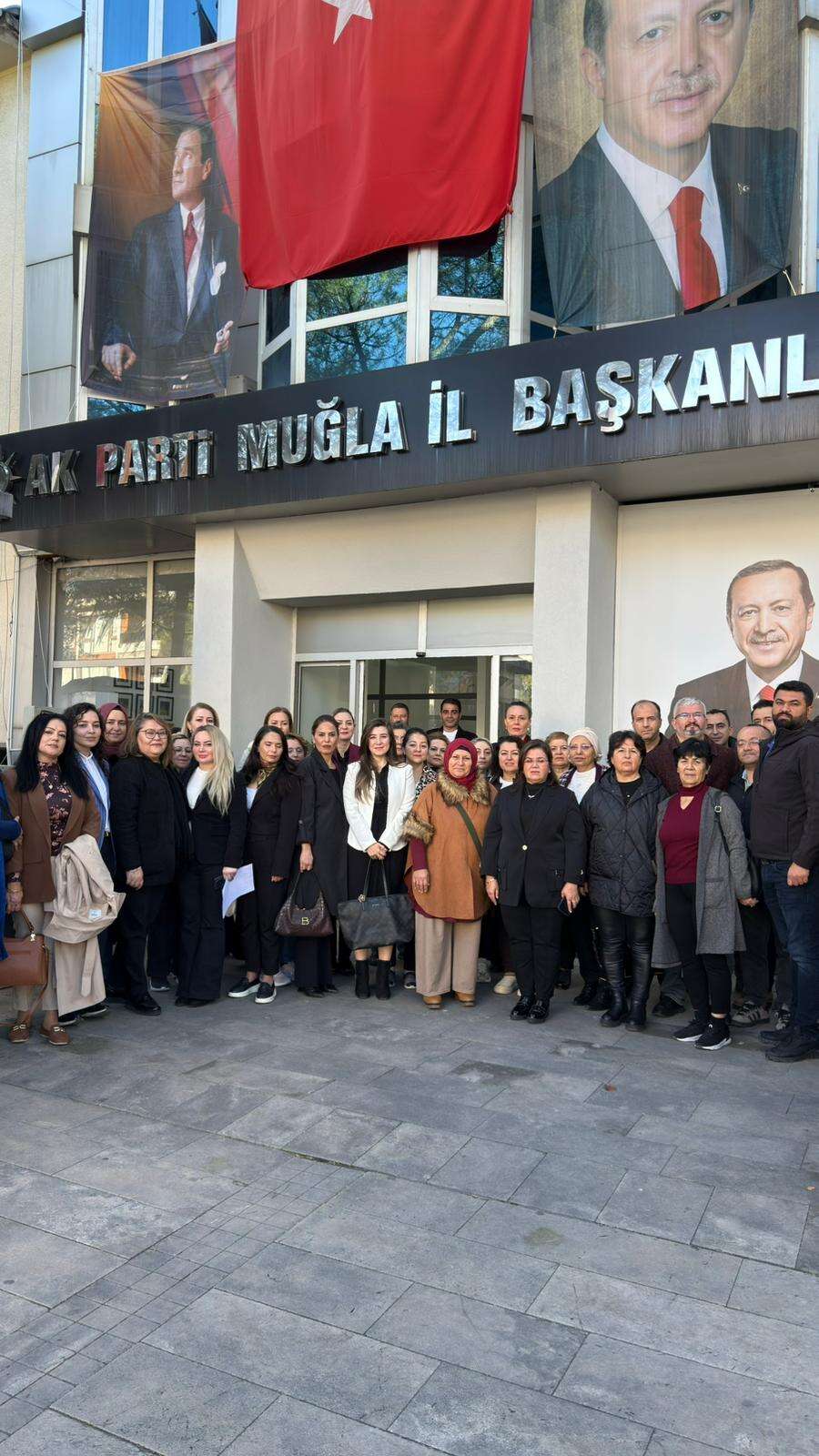 whatsapp-image-2025-11-25-at-11-23-45-1