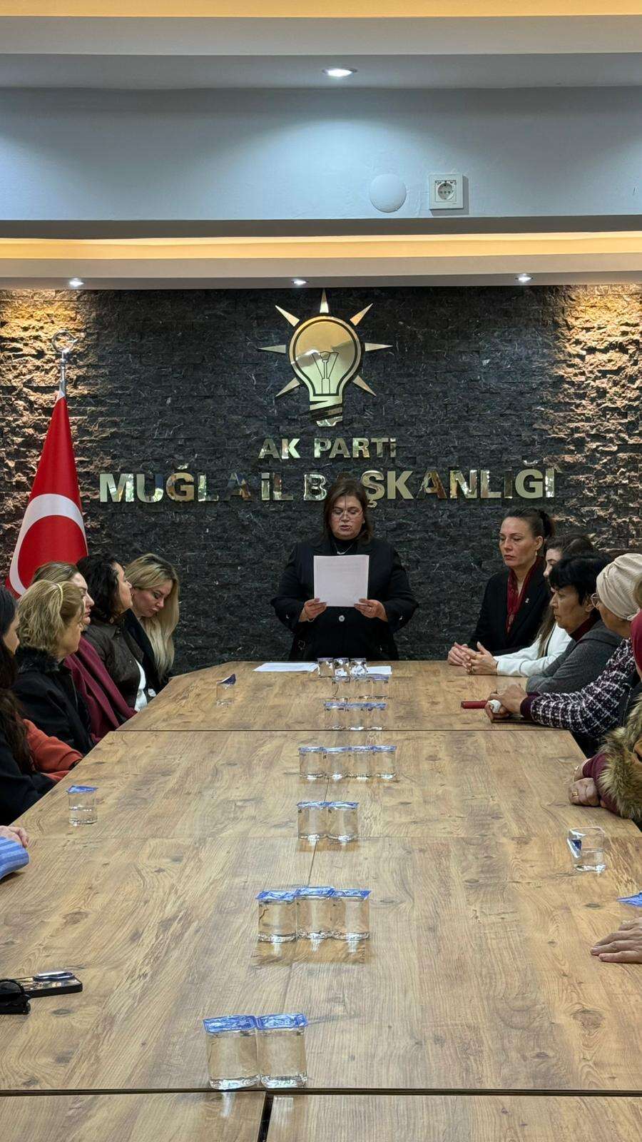 whatsapp-image-2025-11-25-at-11-23-46