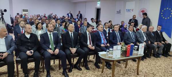 whatsapp-image-2025-11-26-at-17-08-41