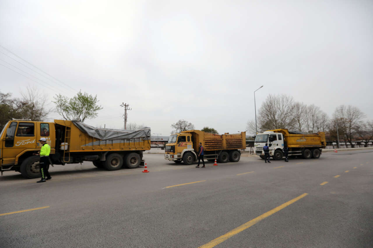 buyuksehir-kacak-hafriyatla-mucadelede-denetimleri-surduruyor-2