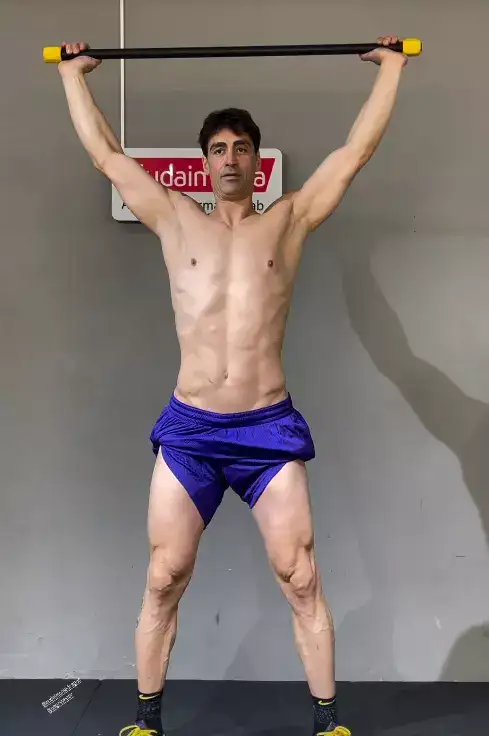 datca-ya-yerlesen-sarp-levendoglu-bambaska-biri-19309194-3586-m