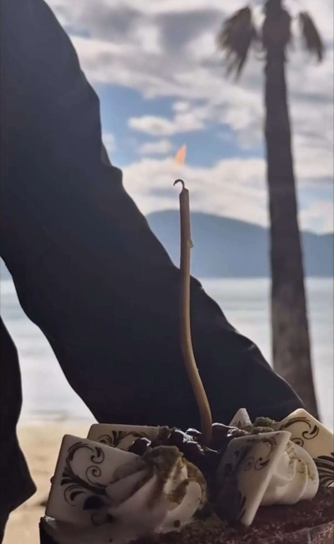 whatsapp-image-2025-12-01-at-11-51-35