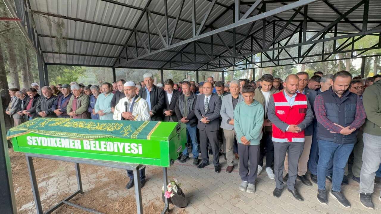 whatsapp-image-2025-12-01-at-14-32-05-2