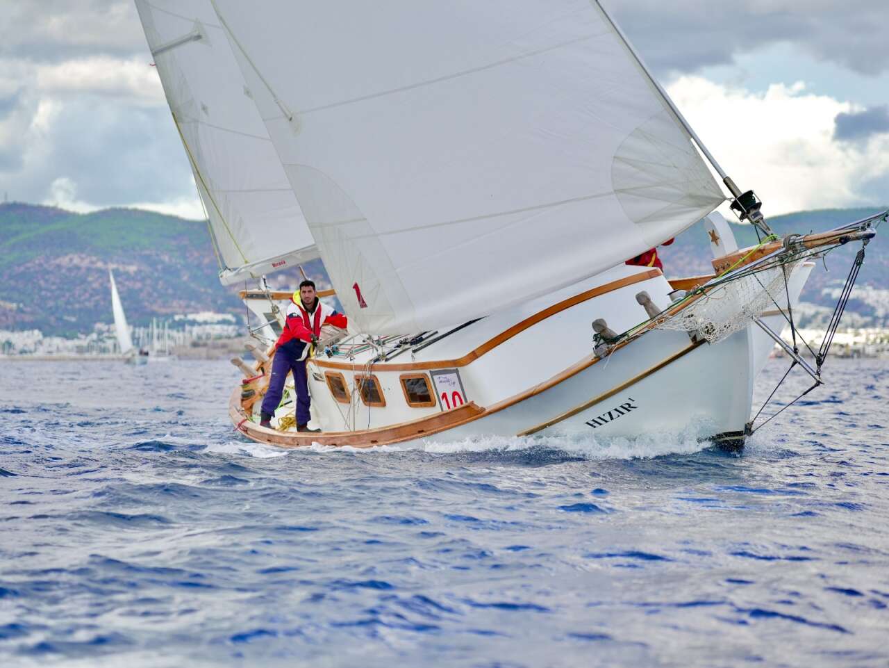 whatsapp-image-2025-12-04-at-09-29-31-1