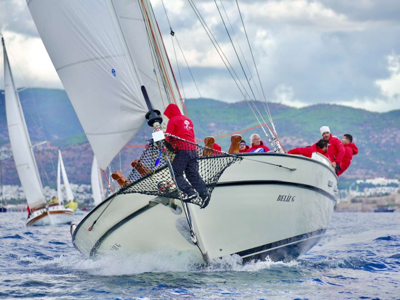 whatsapp-image-2025-12-04-at-09-29-31