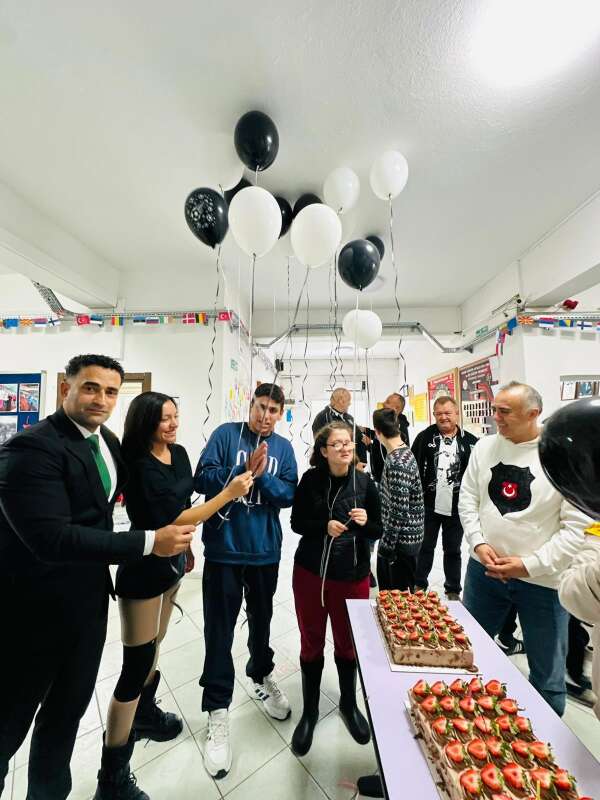 whatsapp-image-2025-12-06-at-14-18-03-1