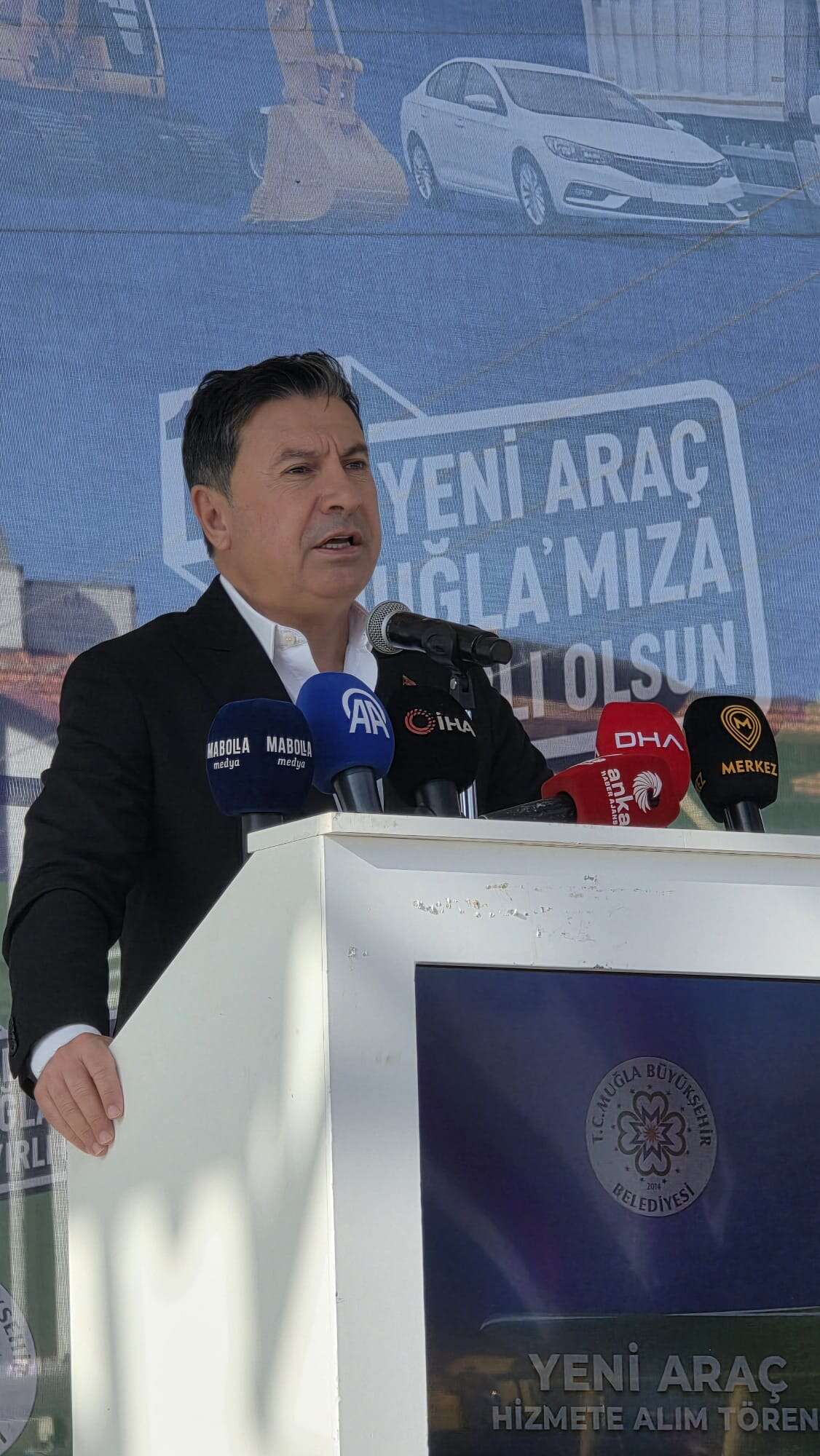 whatsapp-image-2025-12-08-at-16-15-43