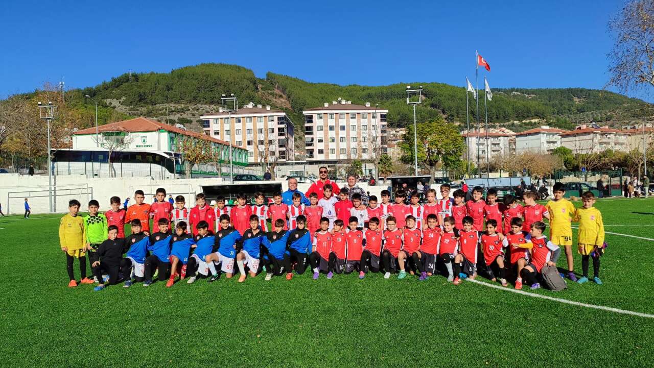 whatsapp-image-2025-12-16-at-13-04-17-1