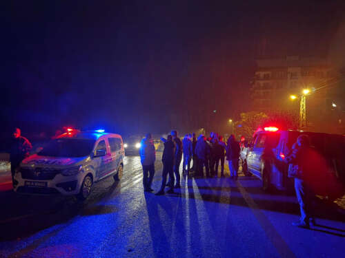 aa-20251223-40058875-40058871-yerlikaya-acil-inis-bildirimi-sonrasi-ucakla-temas-kesildi