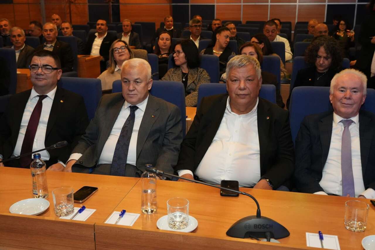 whatsapp-image-2025-12-24-at-14-16-44