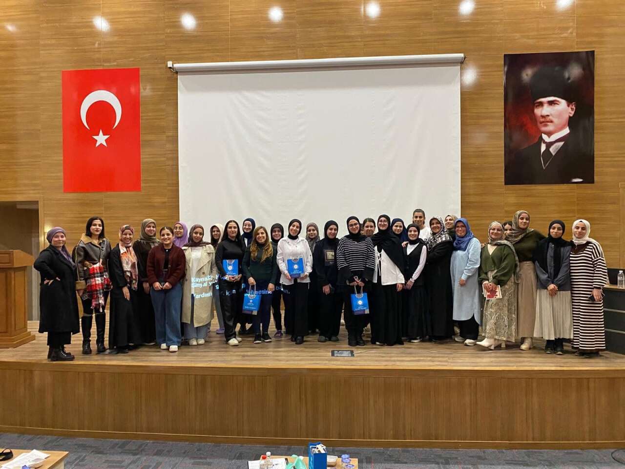 whatsapp-image-2025-12-26-at-10-32-06