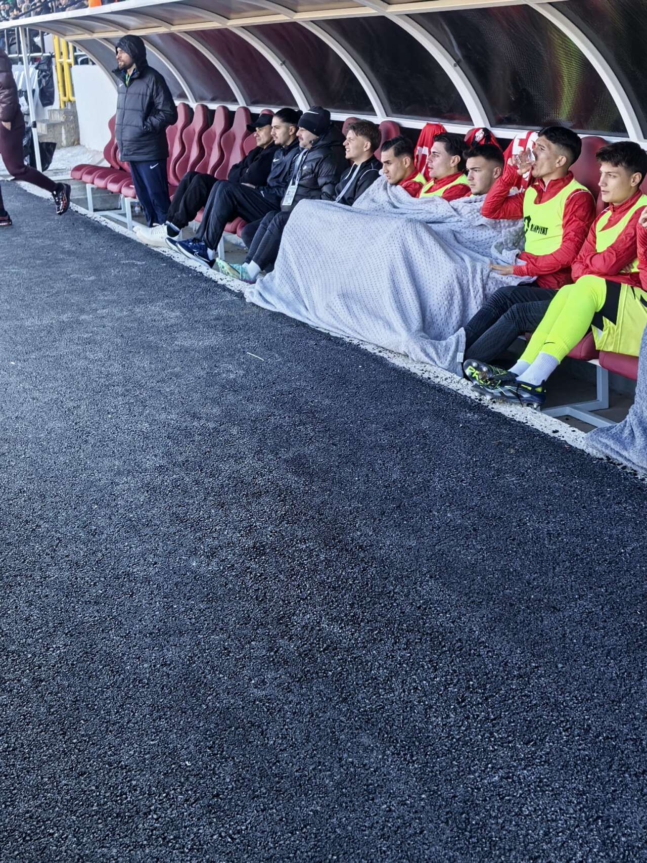 whatsapp-image-2025-12-28-at-15-28-19