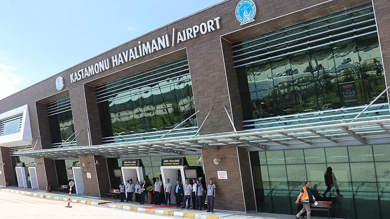 kastamonu-havalimani-teknikeri-canina-kiydi-biraktigi-notla-tefeci-sebekesi-cokertild-3275448