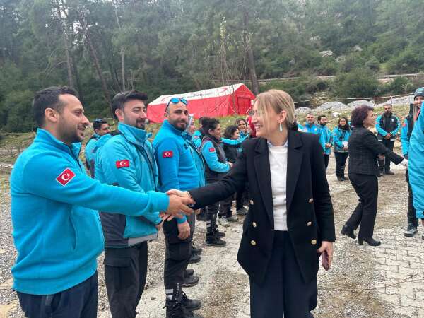 whatsapp-image-2026-02-06-at-11-03-11-1