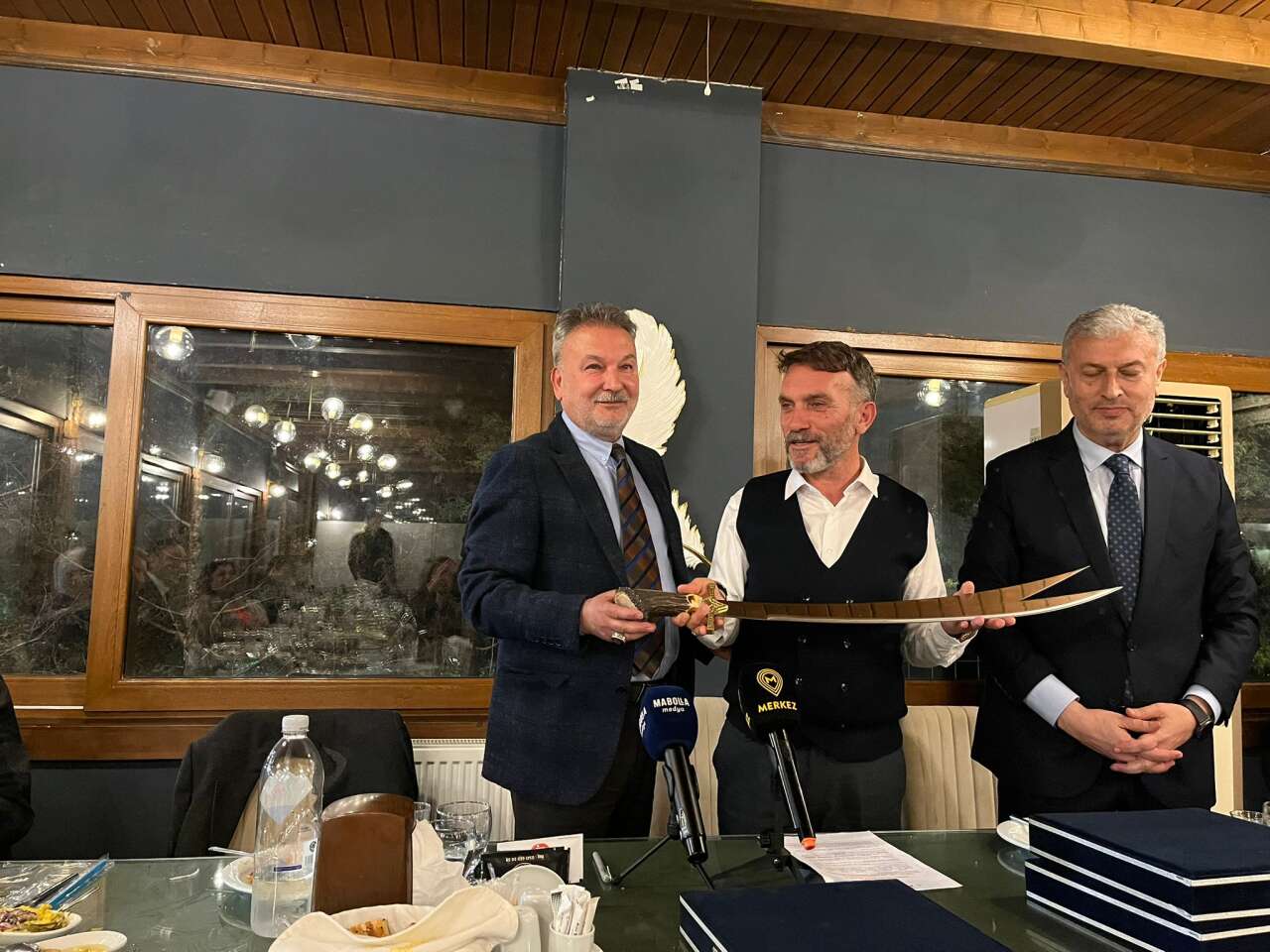 whatsapp-image-2026-02-09-at-21-16-41