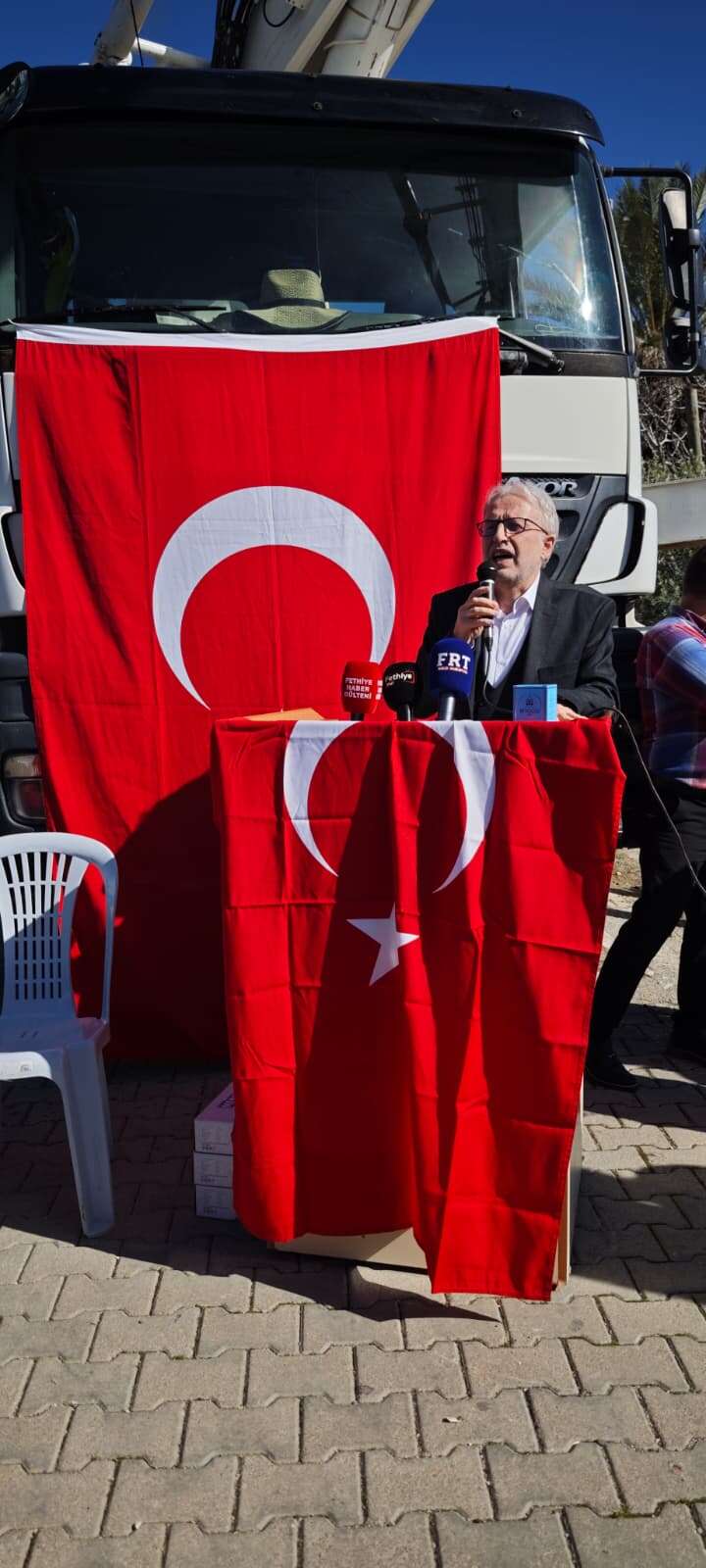 whatsapp-image-2026-02-14-at-18-31-02