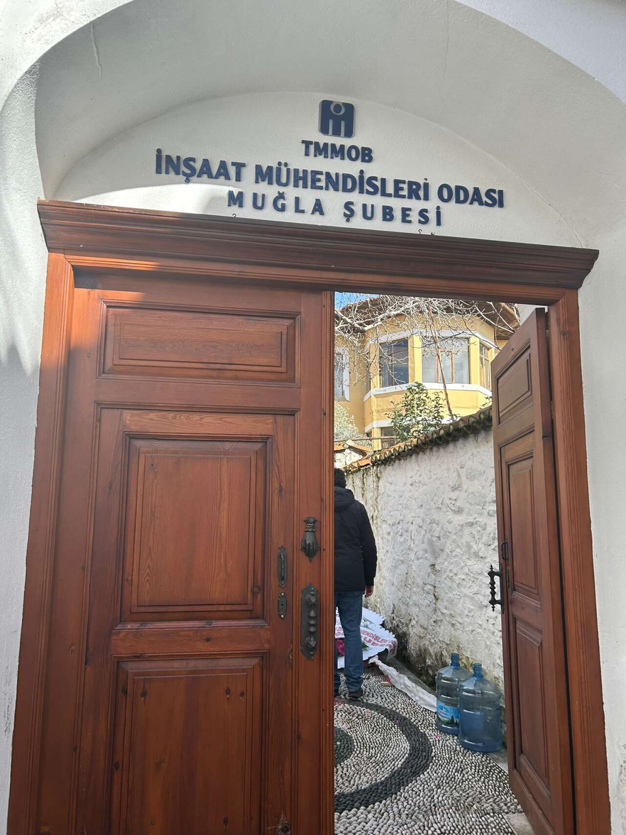 whatsapp-image-2026-02-15-at-19-38-55