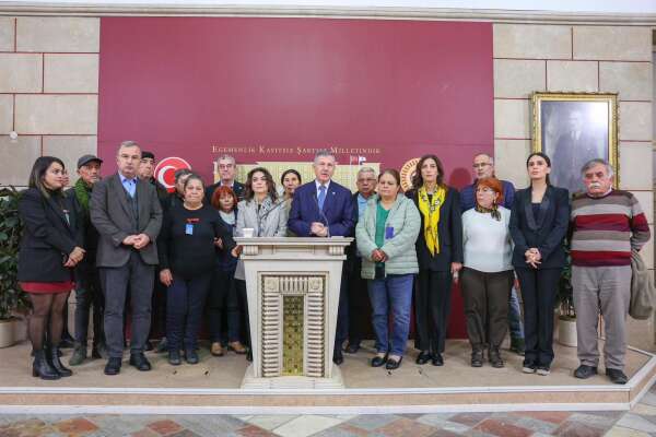 whatsapp-image-2026-02-19-at-16-00-35