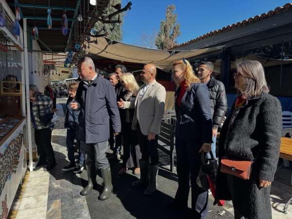 whatsapp-image-2026-02-19-at-18-33-41-1