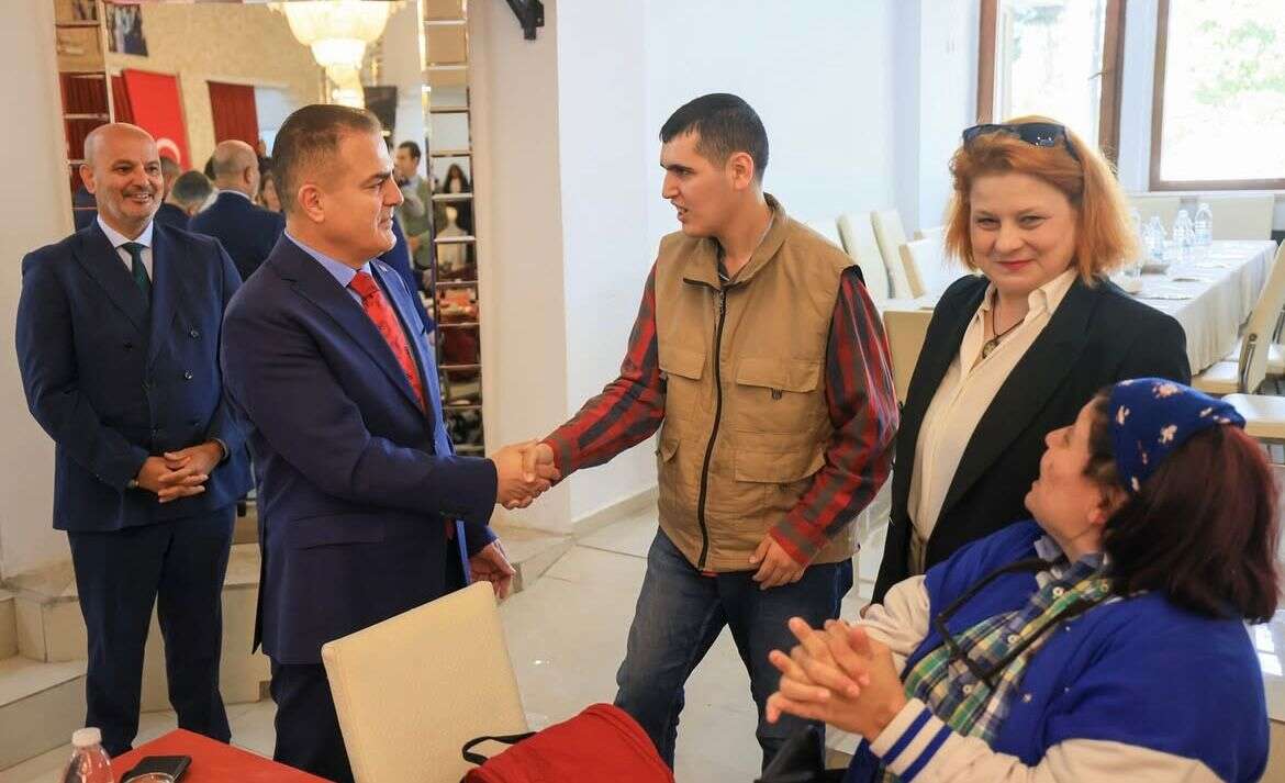 whatsapp-image-2026-02-19-at-22-36-01-2