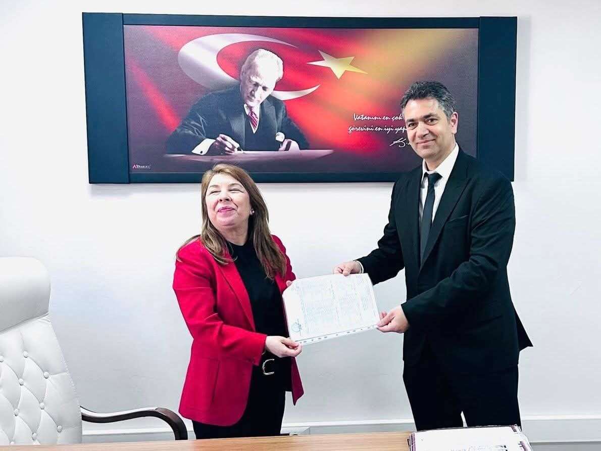 whatsapp-image-2026-02-19-at-23-21-02