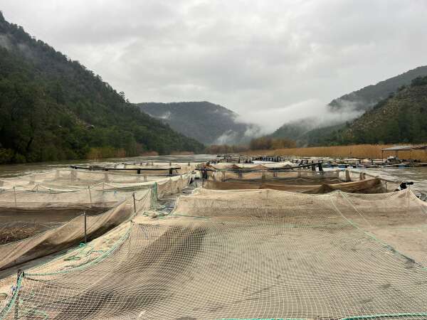 aa-20260221-40629341-40629336-dalaman-akkopru-barajindan-kontrollu-su-tahliyesi-yapiliyor