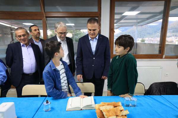 whatsapp-image-2026-02-28-at-22-33-10-2