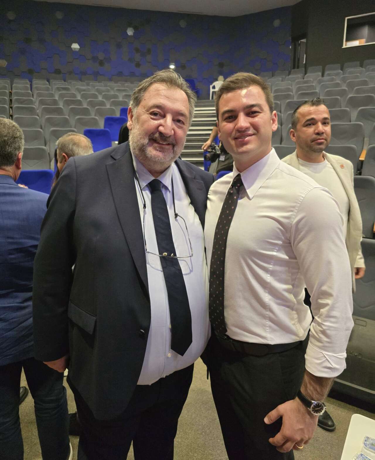 whatsapp-image-2026-03-07-at-23-15-17-1