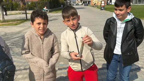 cekilen-golden-patlamamis-muhimmat-cikti-oyun-oynayan-cocuklar-buldu-3288203