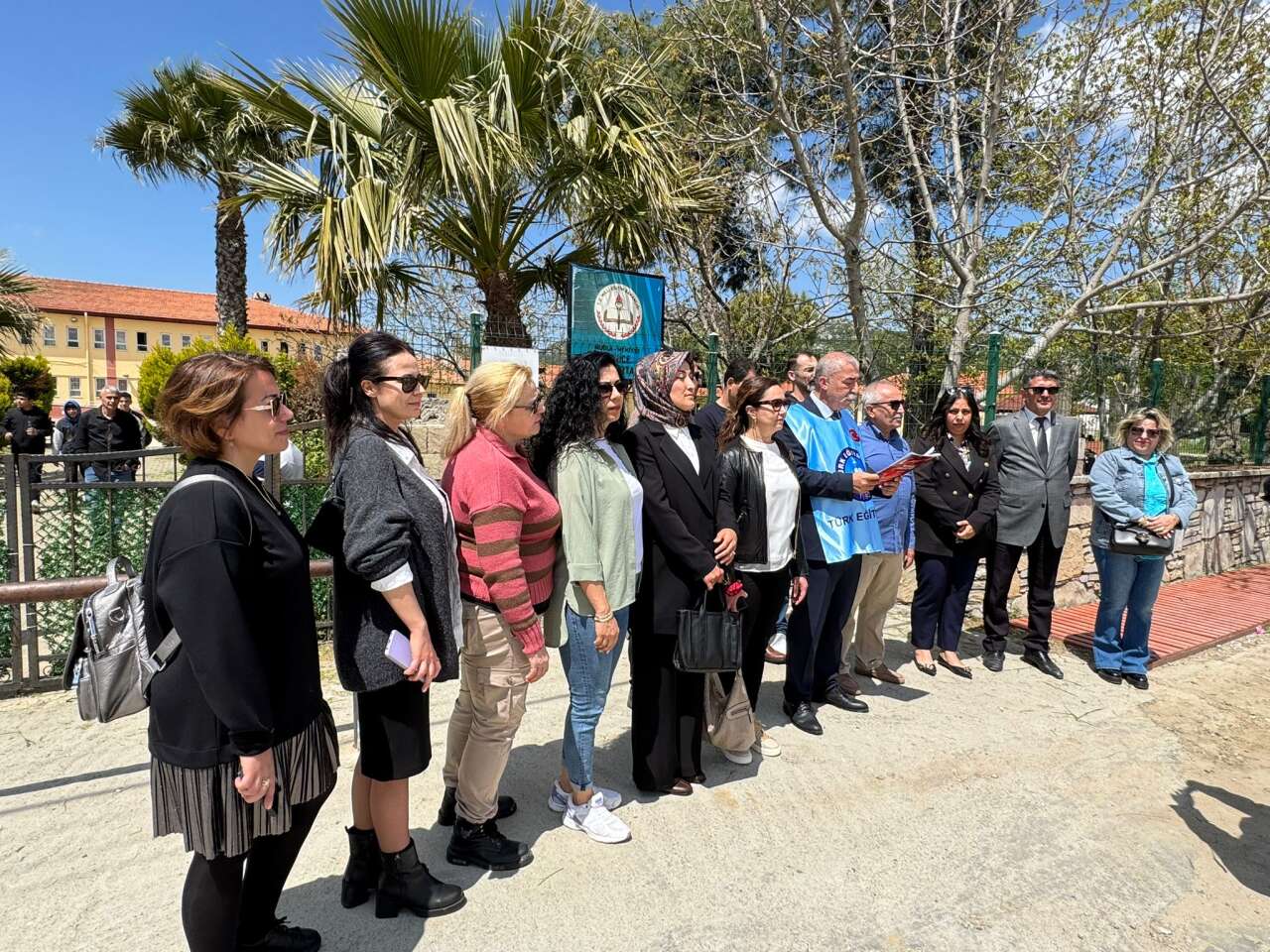 whatsapp-image-2026-04-22-at-12-46-07-1