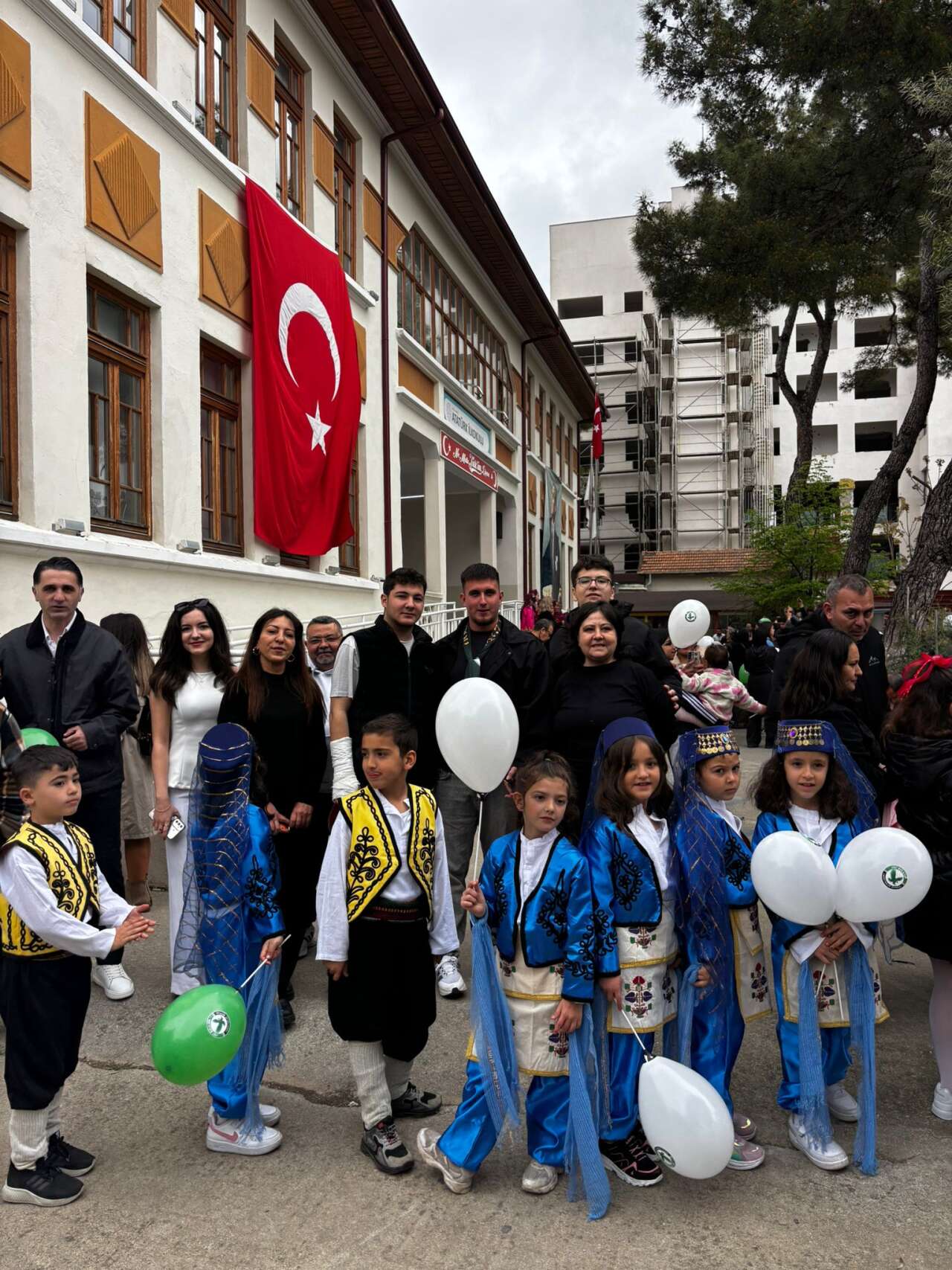 whatsapp-image-2026-04-23-at-12-30-07