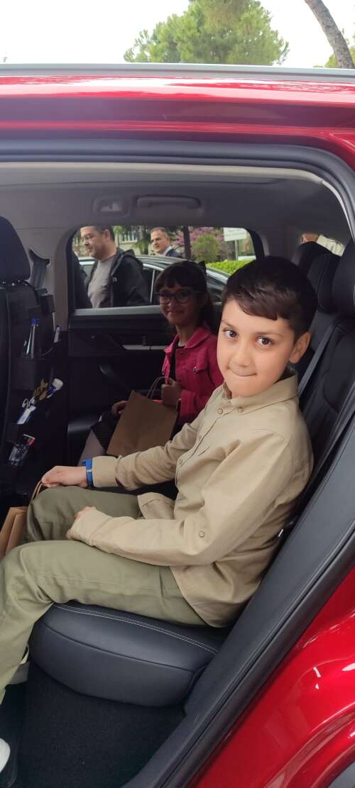 whatsapp-image-2026-04-23-at-12-41-44