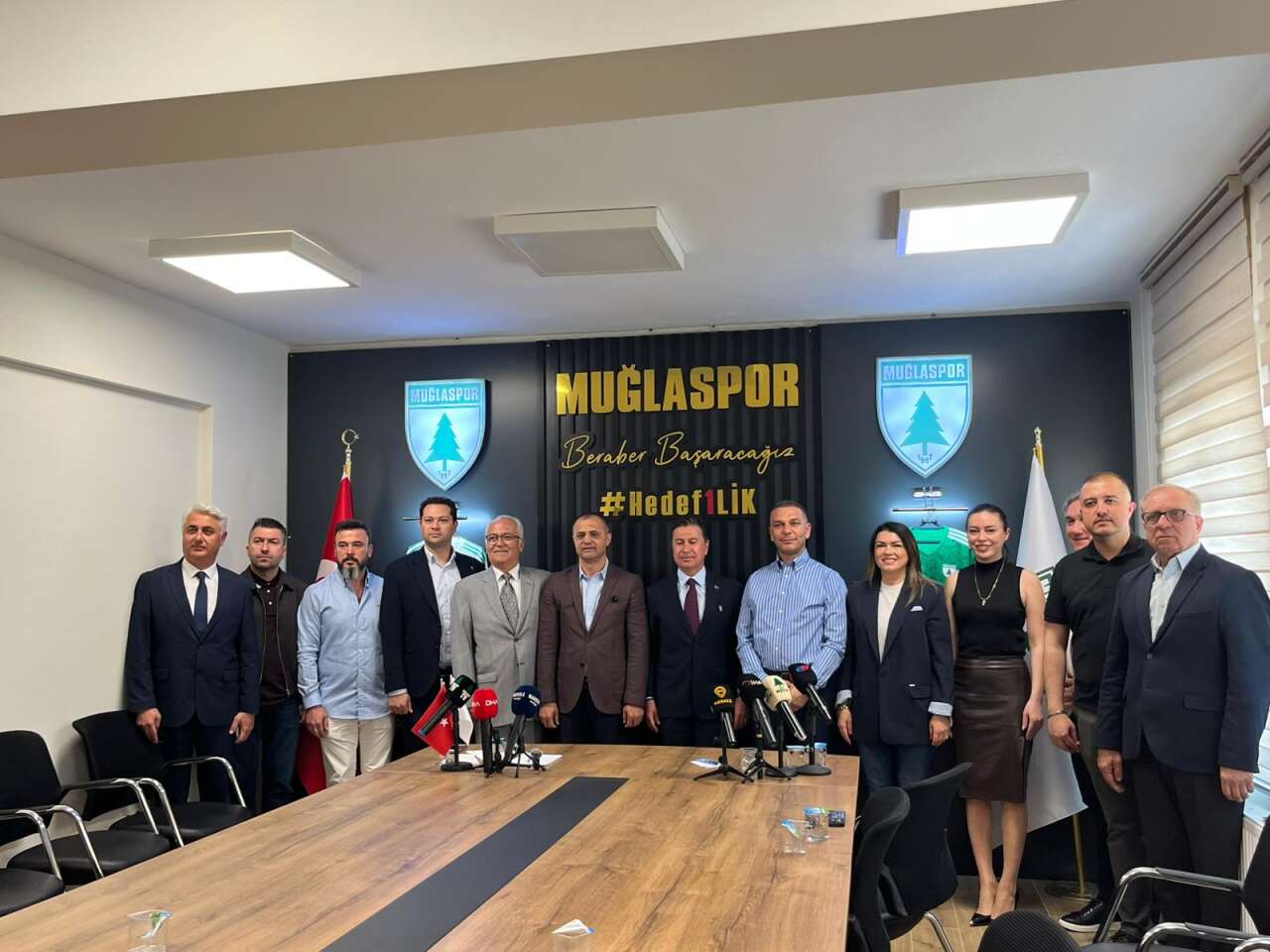 whatsapp-image-2026-04-27-at-12-22-03